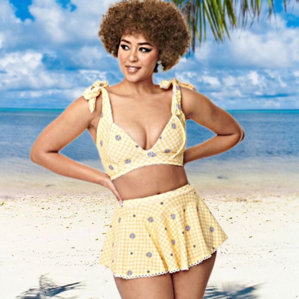 Unique Vintage Two Piece Swimwear Matching Set Bottom Skirt Daisy Flower Beach